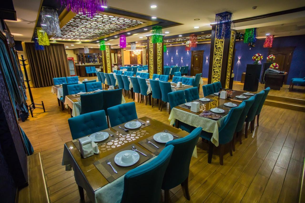 Hotel Grand Capital Tashkent Bagian luar foto