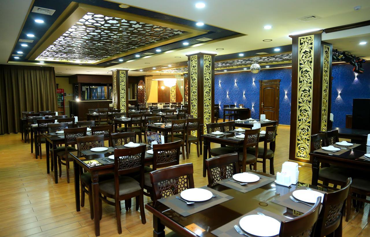 Hotel Grand Capital Tashkent Bagian luar foto