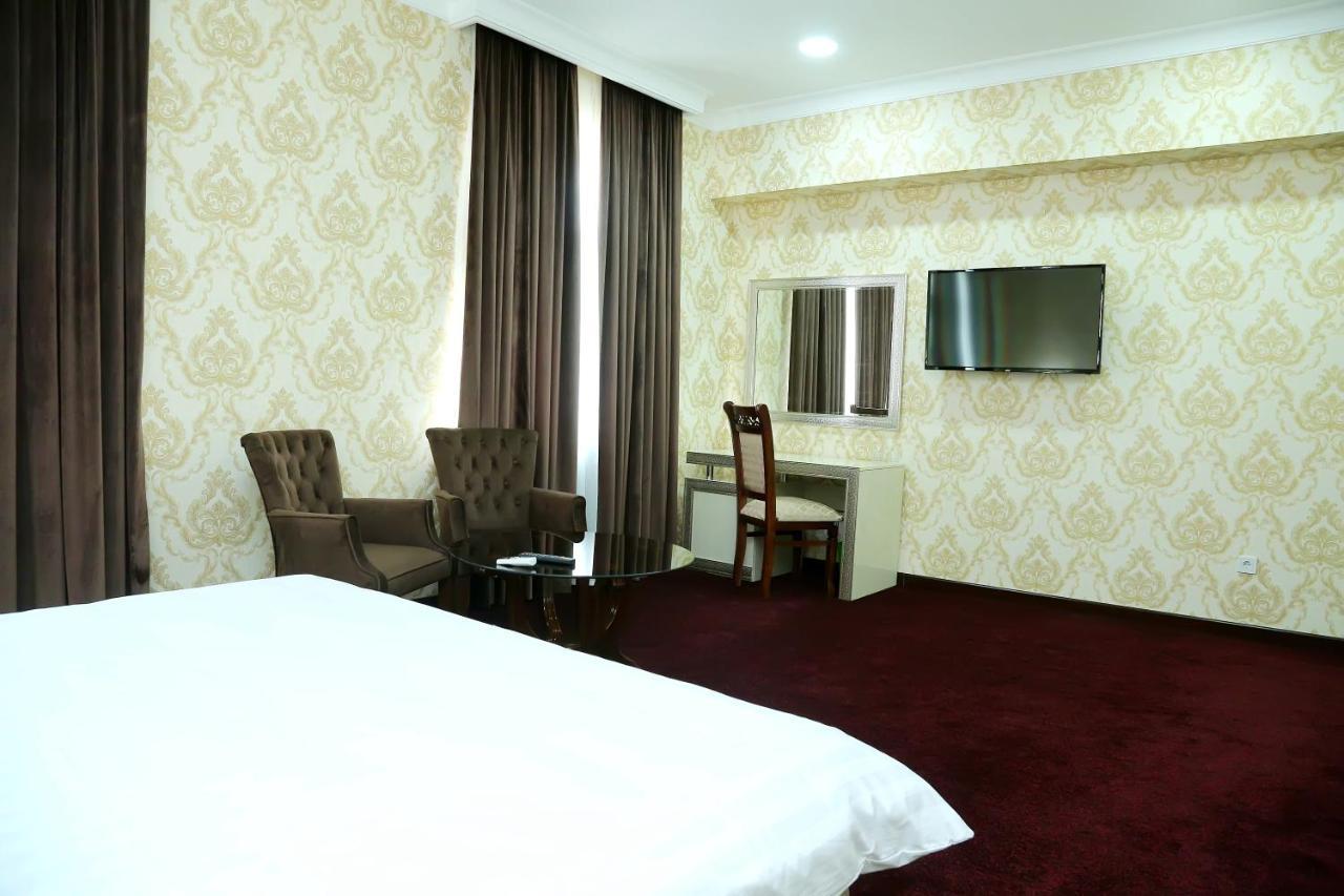 Hotel Grand Capital Tashkent Bagian luar foto