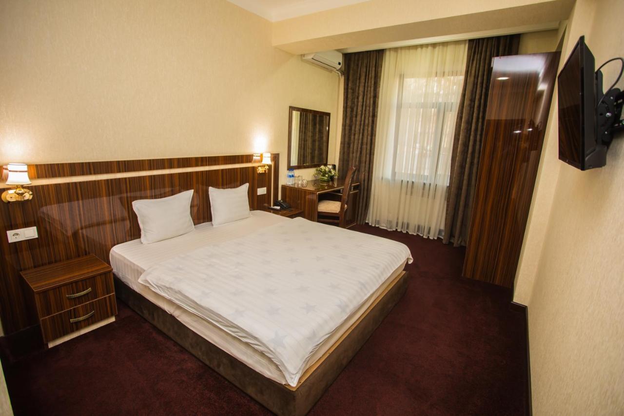 Hotel Grand Capital Tashkent Bagian luar foto